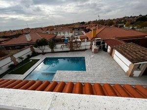 Fantástico chalet independiente a la venta con pisicina